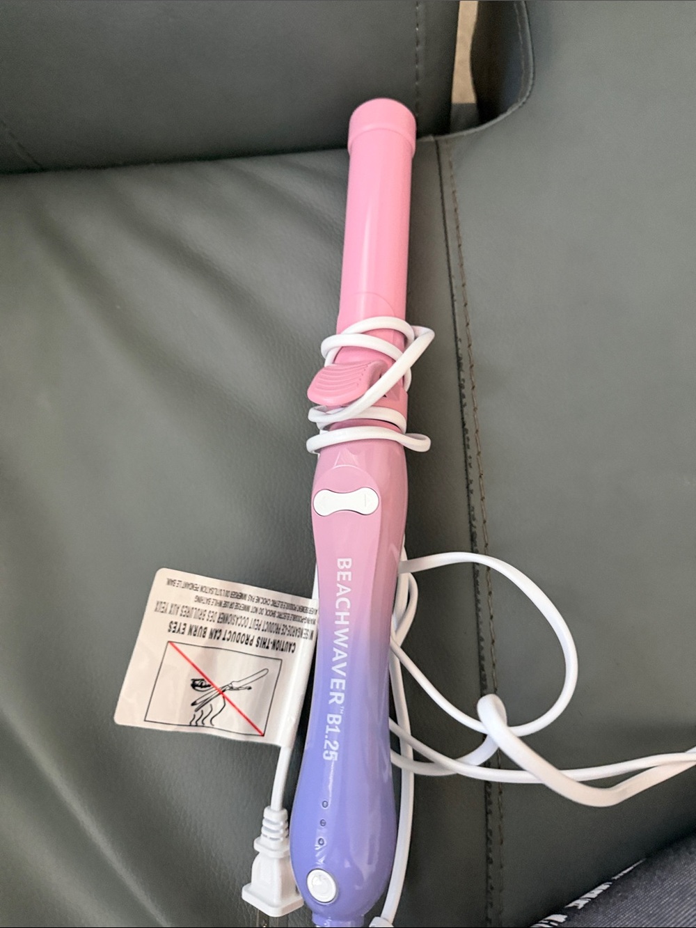 BEACHWAVER Pink to Purple Gradient 1" Curling Wand
